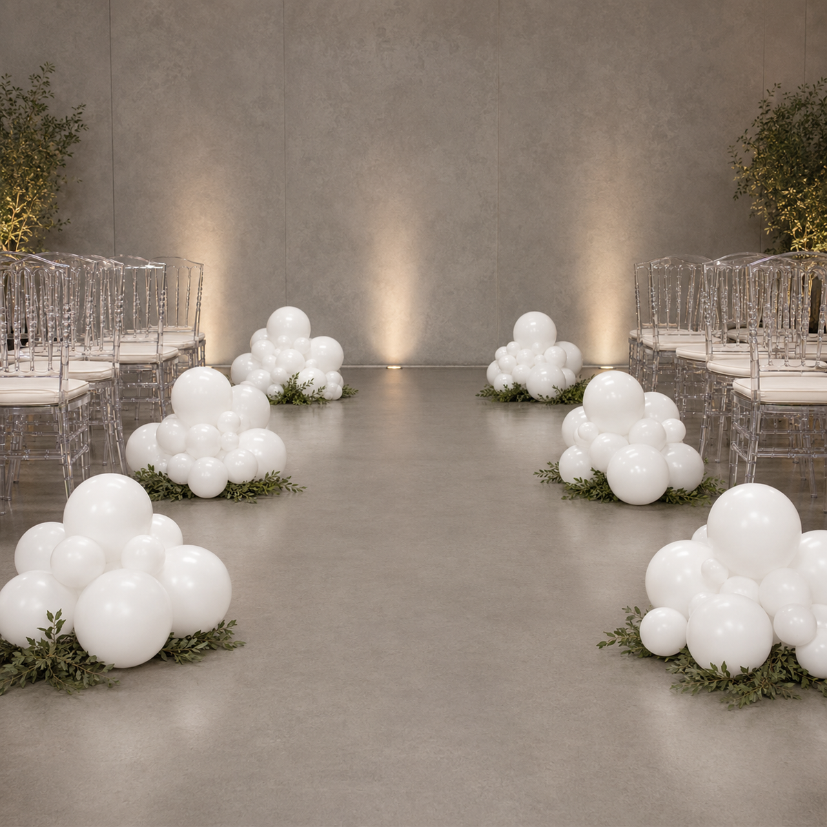 White Balloon Decoration Set