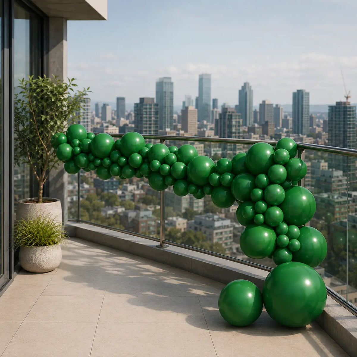 Green Balloon Decoration Set