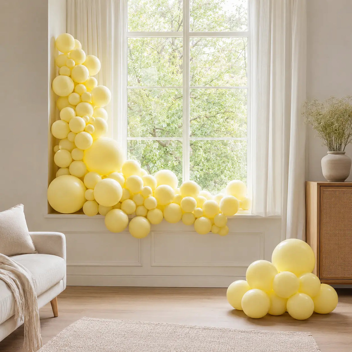Yellow Balloon Decoration Set