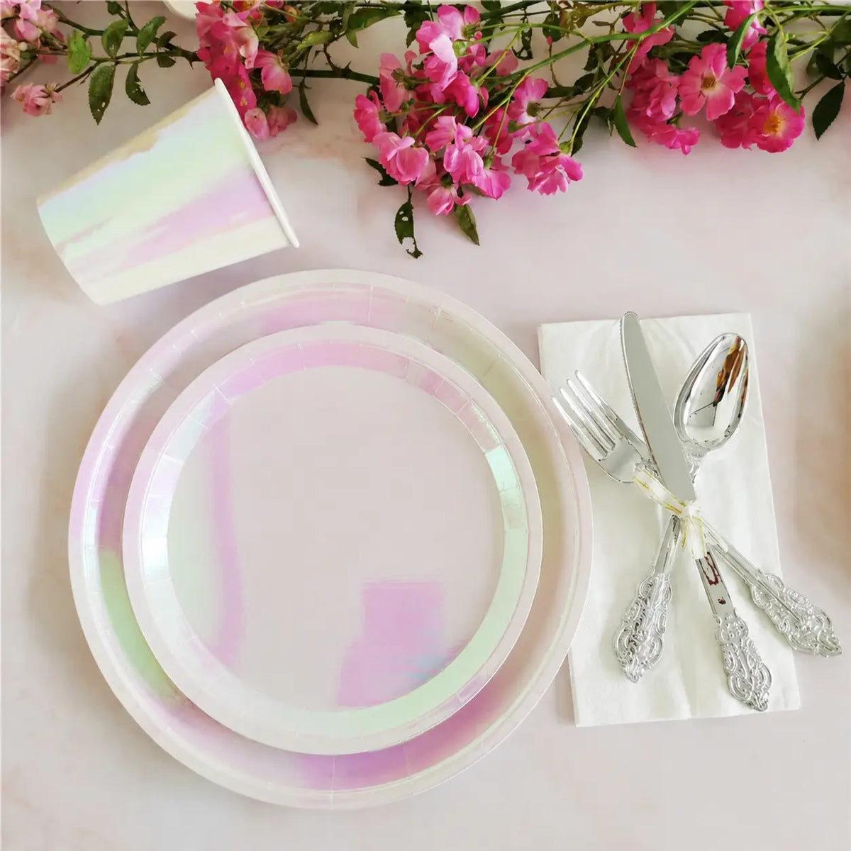 Iridescent Pearl Round Party Tableware Set