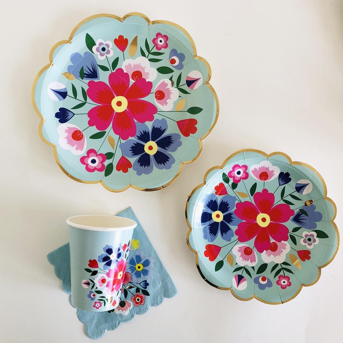 Blue Floral Party Set