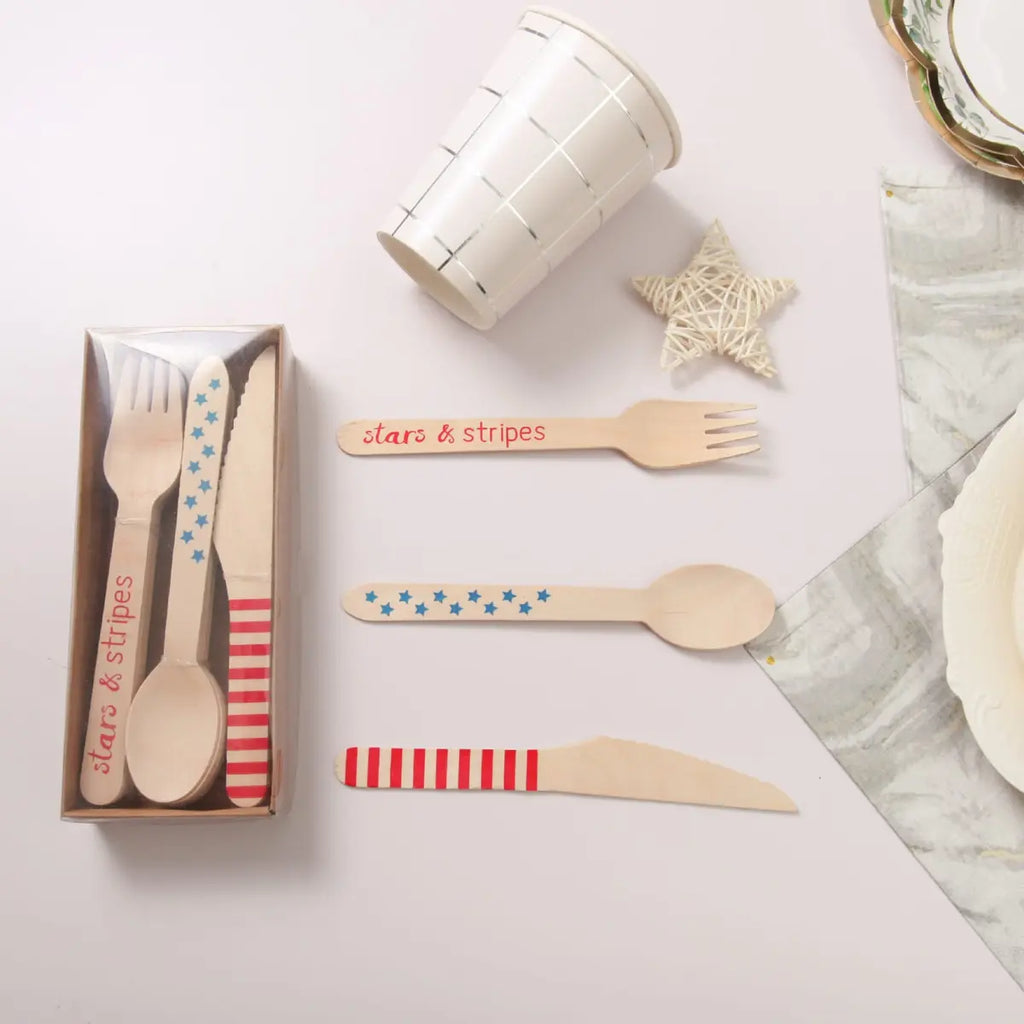 Patterned Wooden Cutlery Set – 24 Pieces