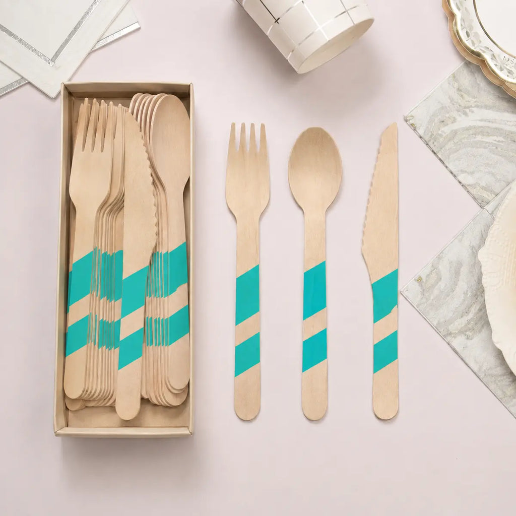 Striped Wooden Cutlery Set - 24 Pieces