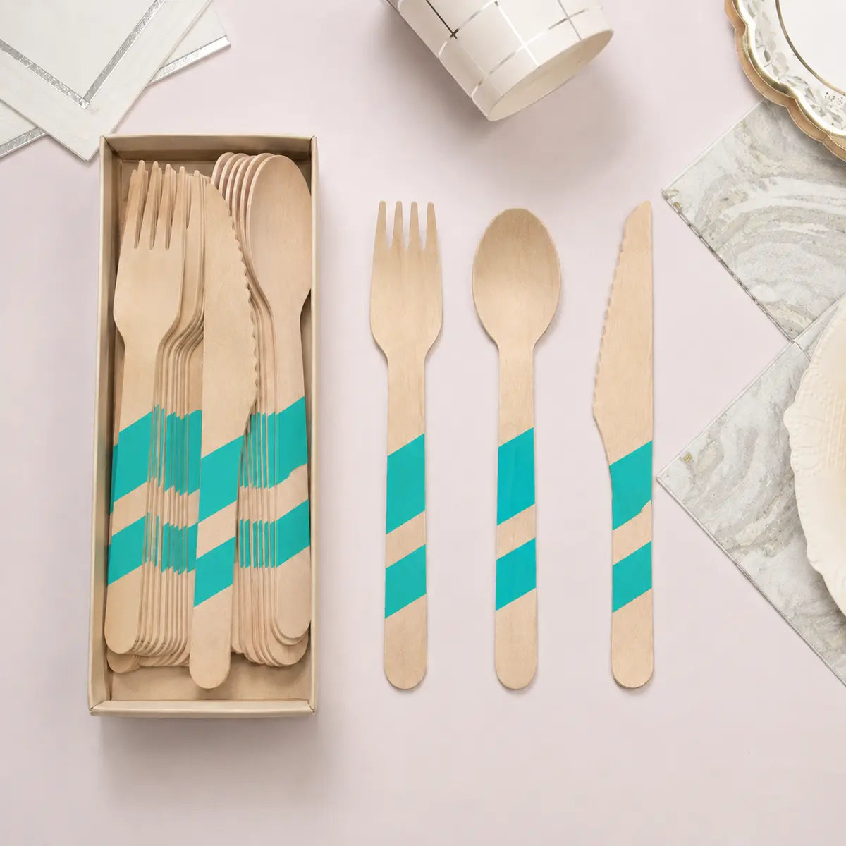 Striped Wooden Cutlery Set - 24 Pieces